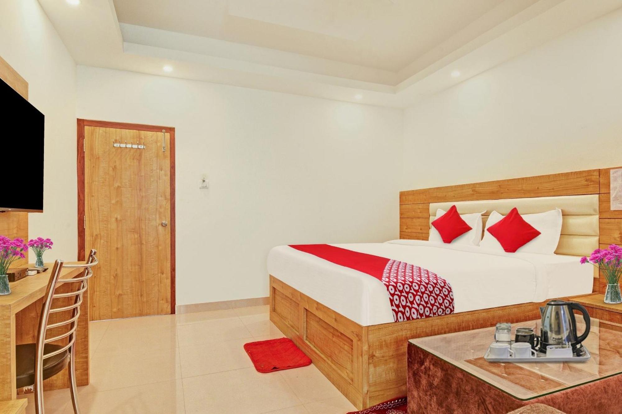 Super Oyo Hotel O Aura Hotel Rajdhani Residency Ranchi Ngoại thất bức ảnh